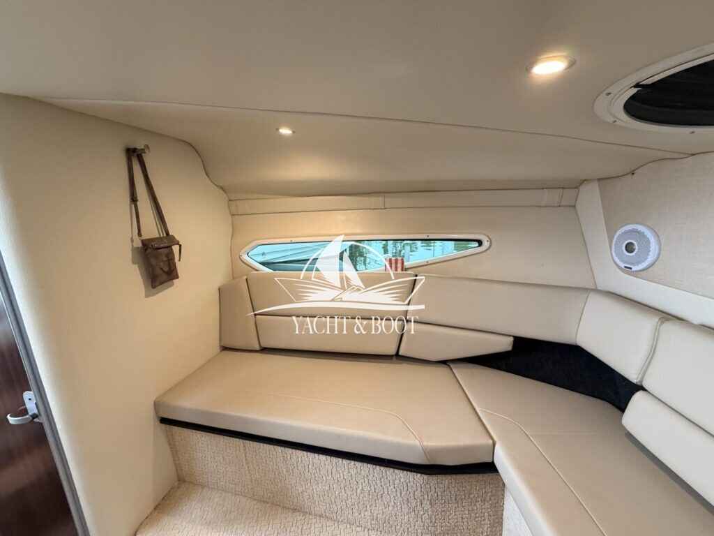 Motorboot Regal 26 Express