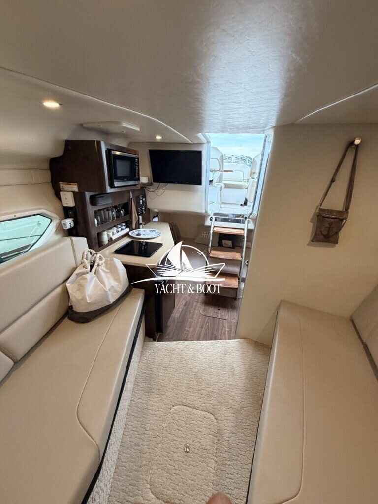 Motorboot Regal 26 Express