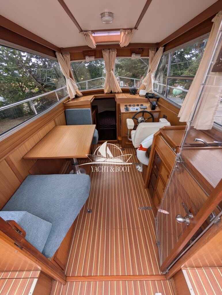 Motorboot Müritz-Yacht Management Aquilla 900 Traveller