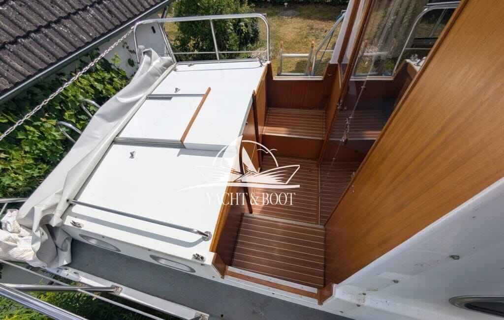 Motorboot Müritz-Yacht Management Aquilla 900 Traveller
