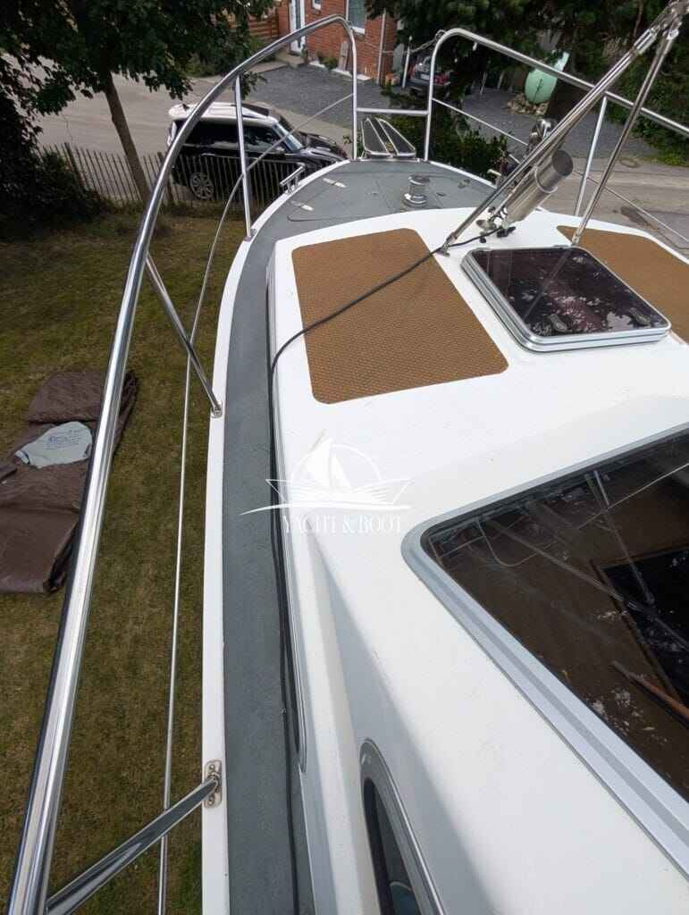 Motorboot Müritz-Yacht Management Aquilla 900 Traveller