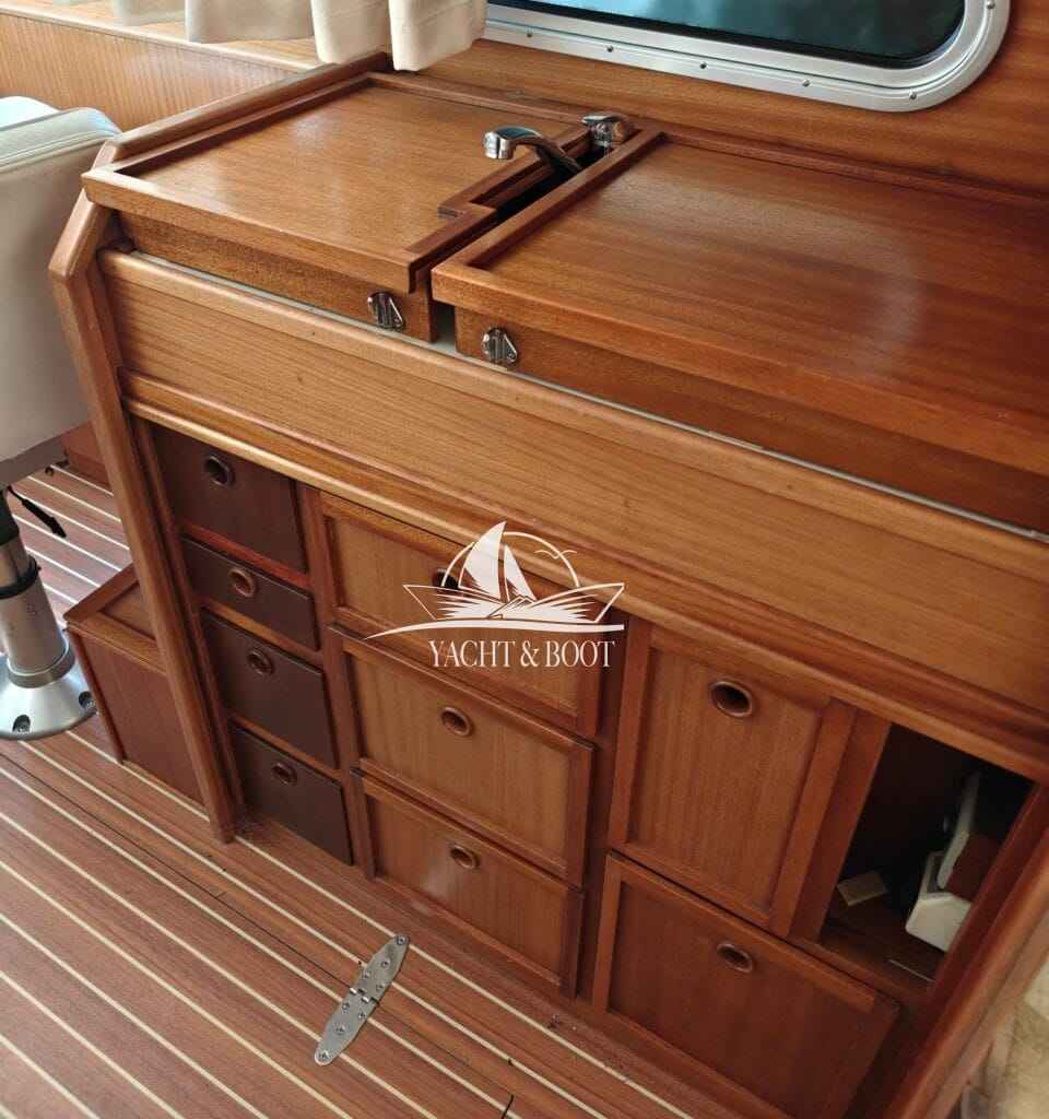 Motorboot Müritz-Yacht Management Aquilla 900 Traveller
