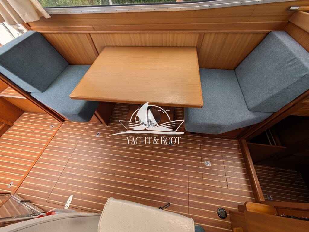 Motorboot Müritz-Yacht Management Aquilla 900 Traveller