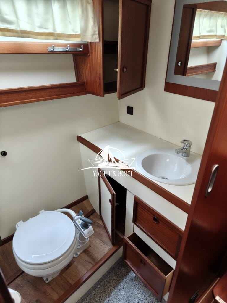 Motorboot Müritz-Yacht Management Aquilla 900 Traveller