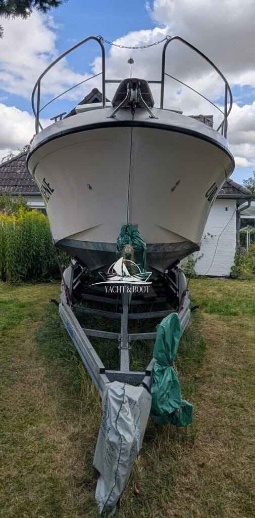 Motorboot Müritz-Yacht Management Aquilla 900 Traveller