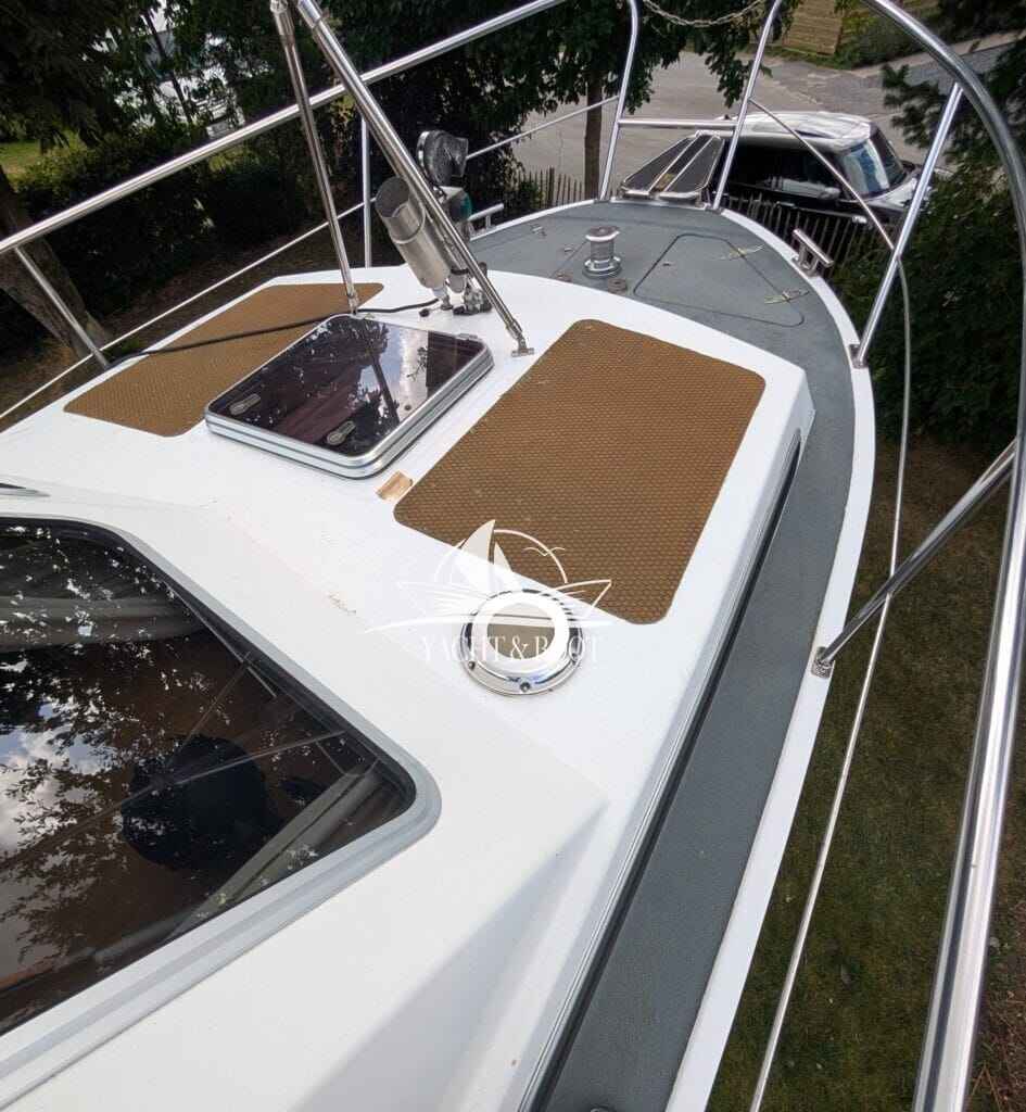 Motorboot Müritz-Yacht Management Aquilla 900 Traveller
