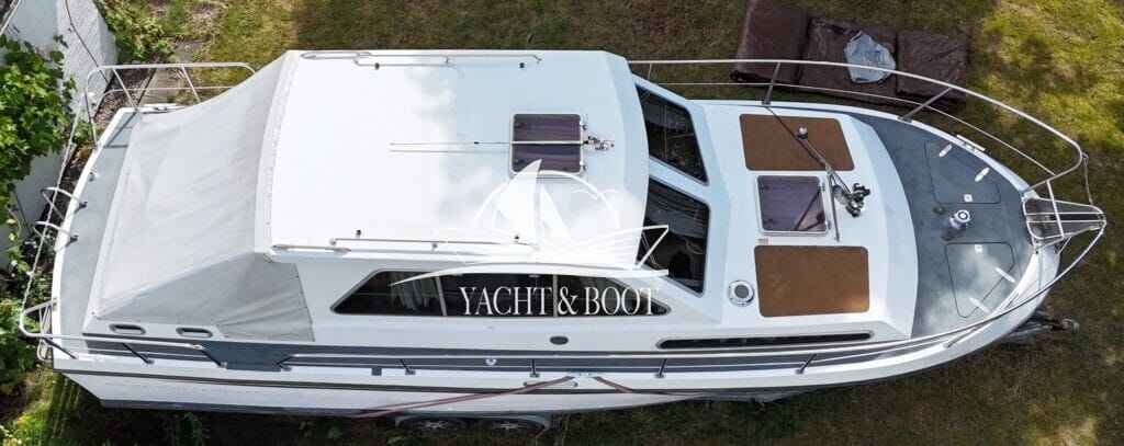 Motorboot Müritz-Yacht Management Aquilla 900 Traveller