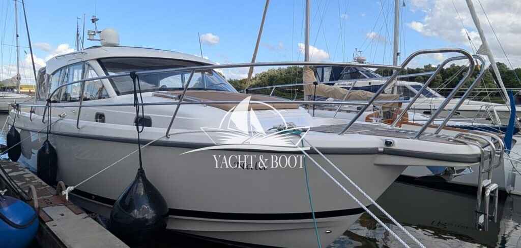 Motorboot Nimbus 365 Coupe