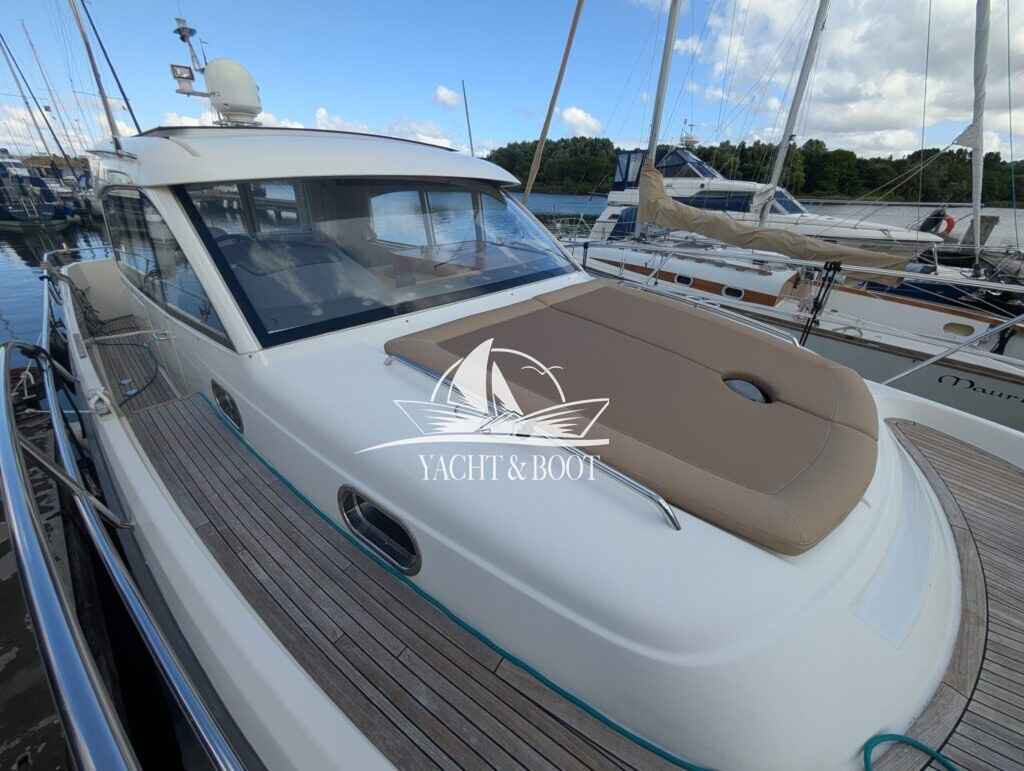 Motorboot Nimbus 365 Coupe