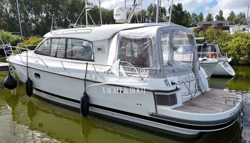 Motorboot Nimbus 365 Coupe