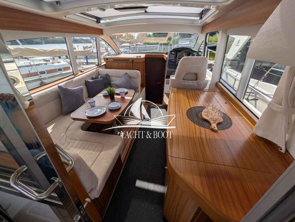 Motorboot Nimbus 365 Coupe