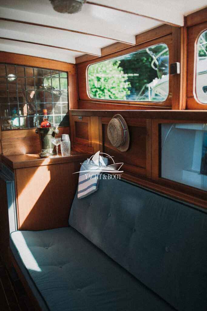 Motorboot Cammenga Backdecker