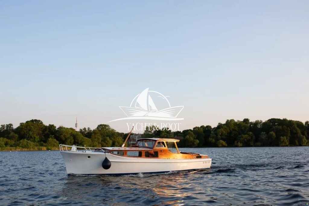Motorboot Cammenga Backdecker