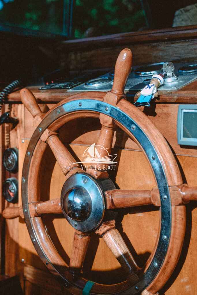 Motorboot Cammenga Backdecker