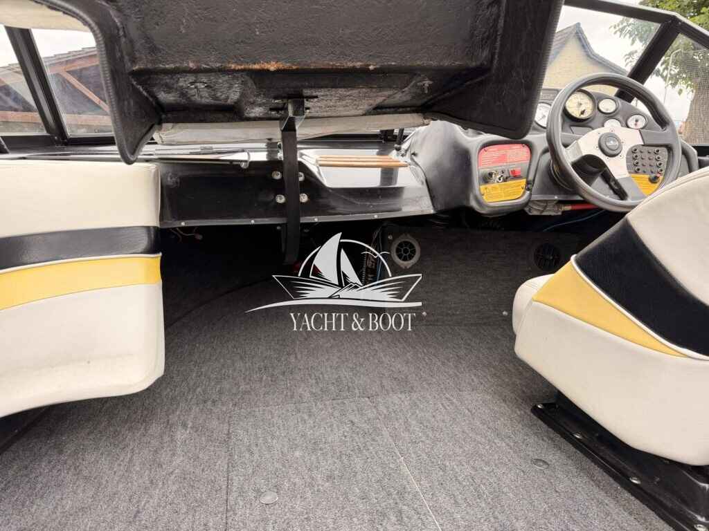 Motorboot Correct Craft Barefoot Nautique Excel