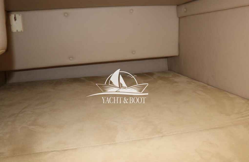 Motorboot Chaparral 240 Signatur