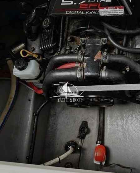 Motorboot Chaparral 240 Signatur