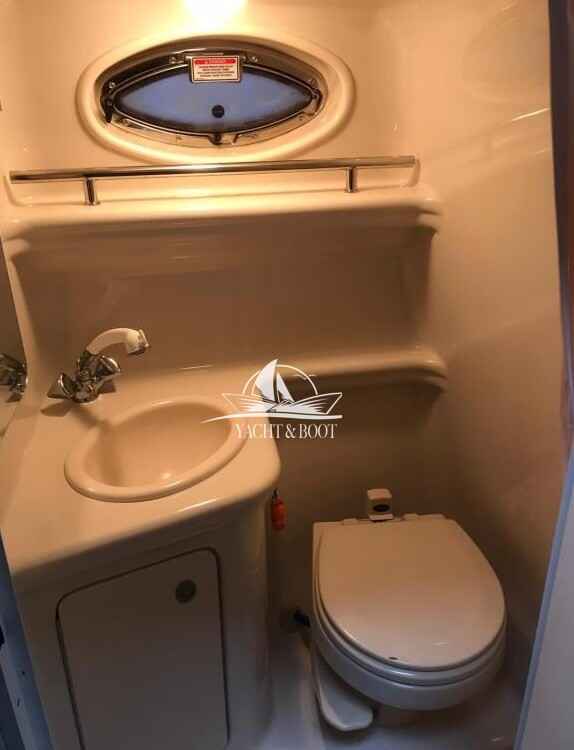 Motorboot Sea Ray Sundancer 275