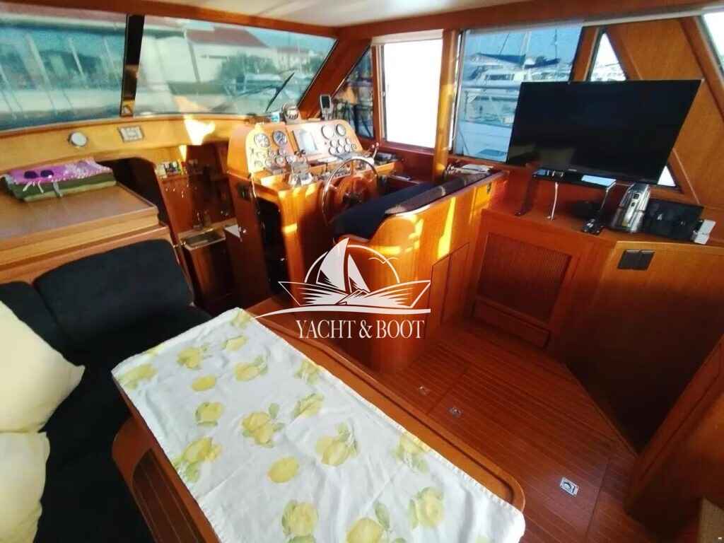 Motorboot Yaretti 42
