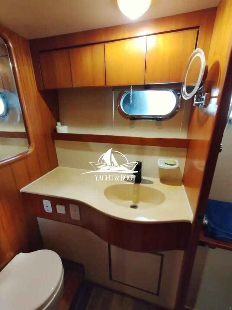 Motorboot Yaretti 42