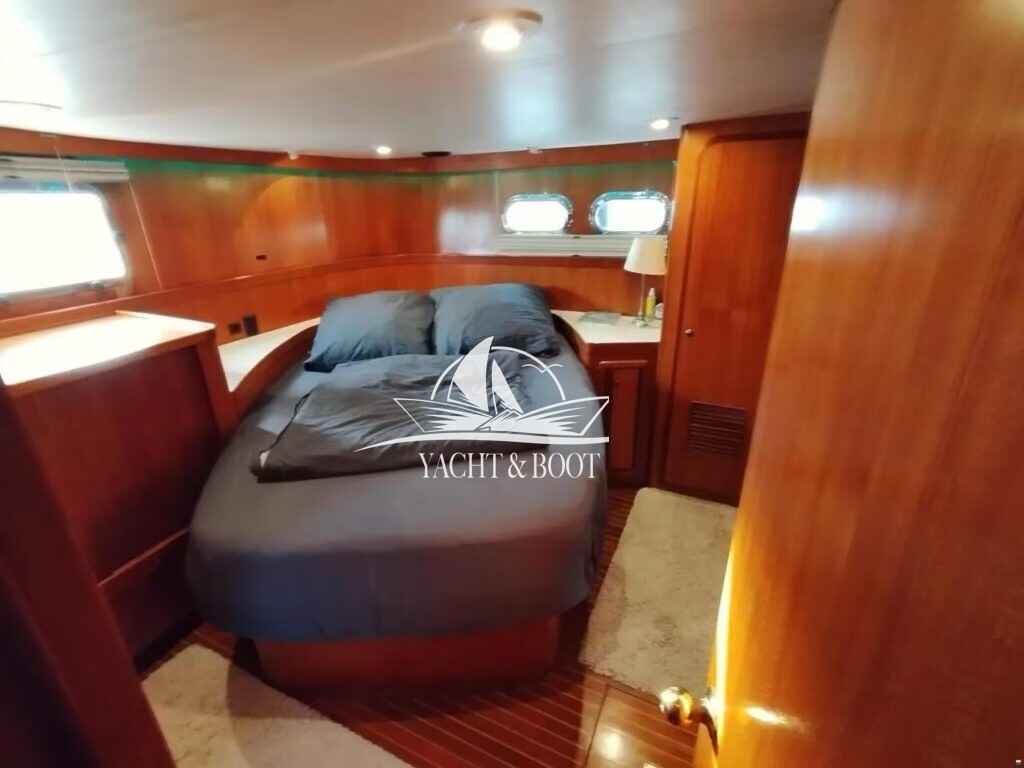 Motorboot Yaretti 42