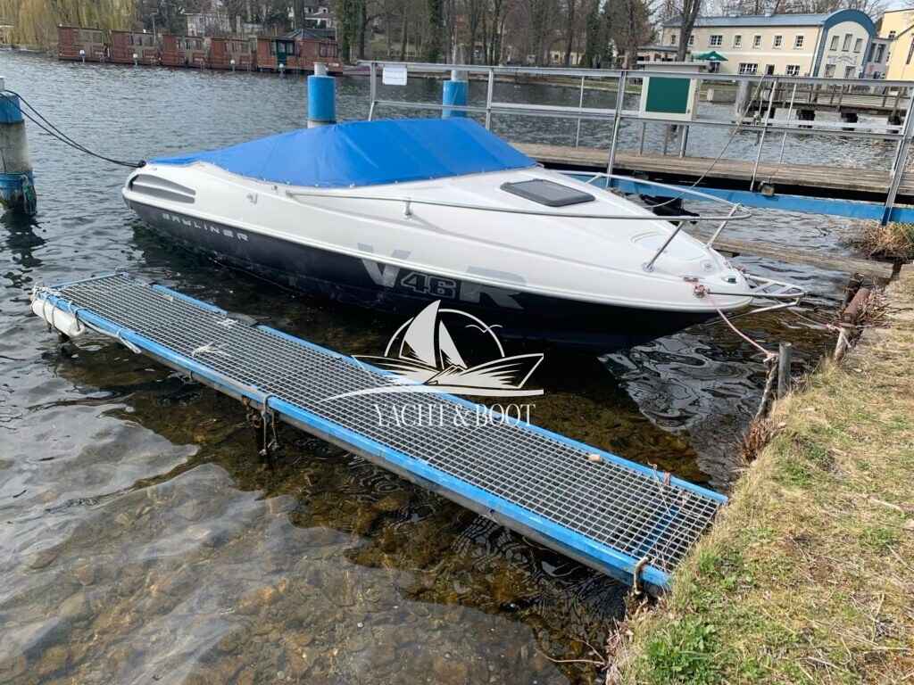 Motorboot Bayliner 2052 LS