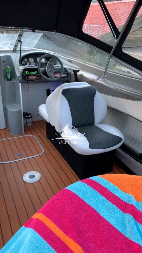 Motorboot Bayliner 2052 LS
