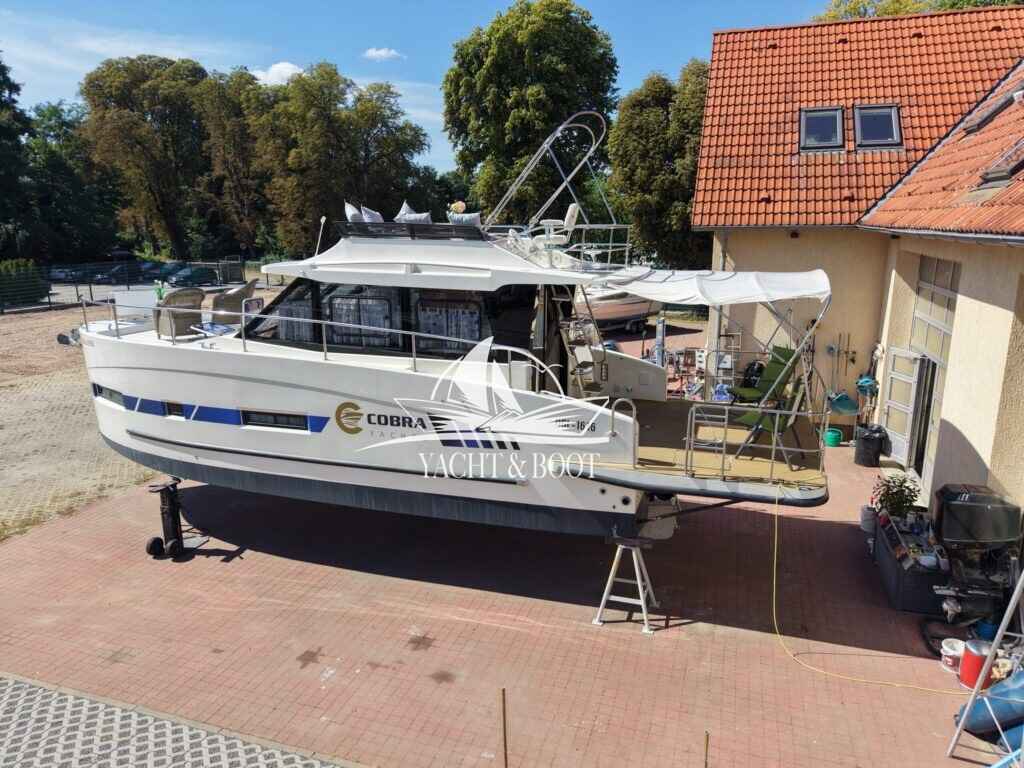 Motorboot Cobra COBRA YACHTS FUTURA 40
