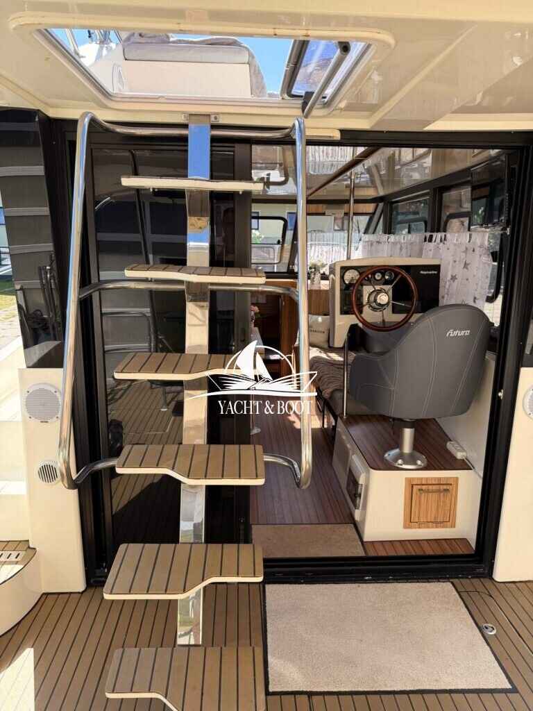 Motorboot Cobra COBRA YACHTS FUTURA 40