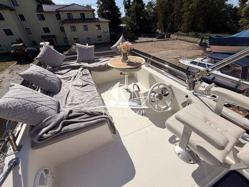 Motorboot Cobra COBRA YACHTS FUTURA 40