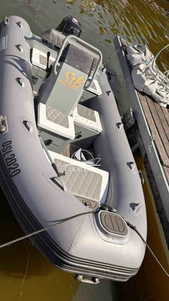 Motorboot Cobra COBRA YACHTS FUTURA 40