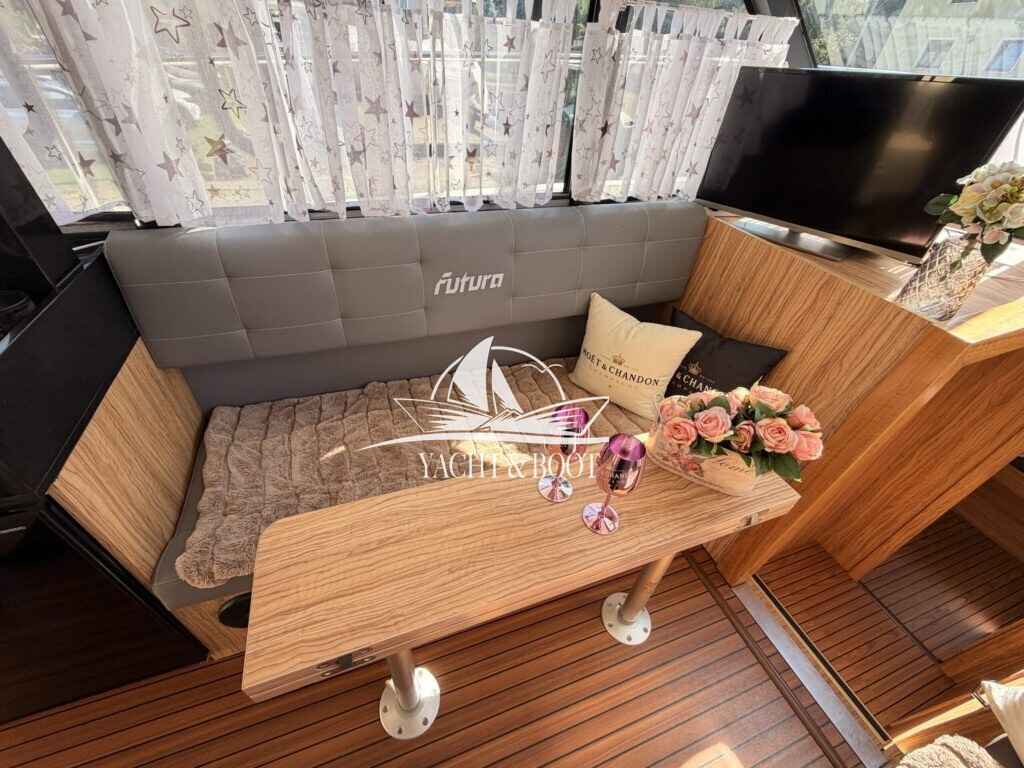 Motorboot Cobra COBRA YACHTS FUTURA 40