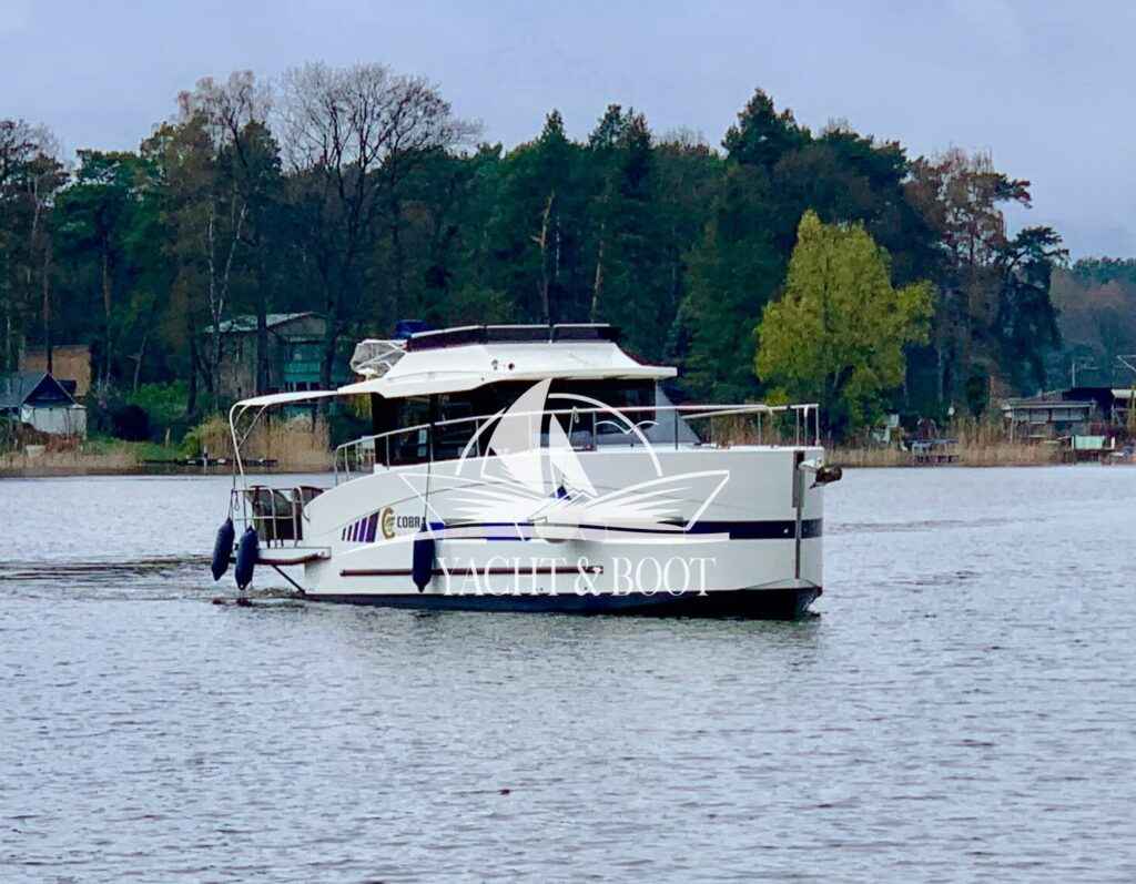 Motorboot Cobra COBRA YACHTS FUTURA 40