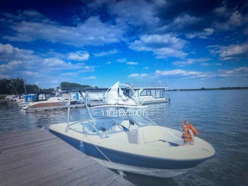 Motorboot Bayliner (US) Bowrider 215