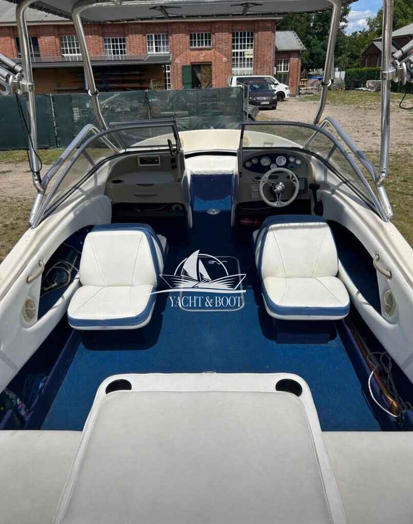 Motorboot Bayliner (US) Bowrider 215