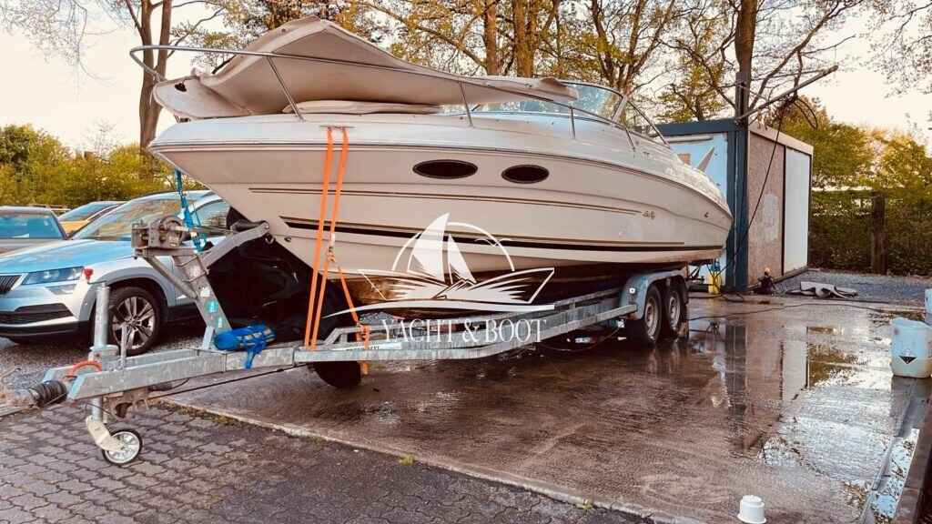 Motorboot Sea Ray 260 Overnight