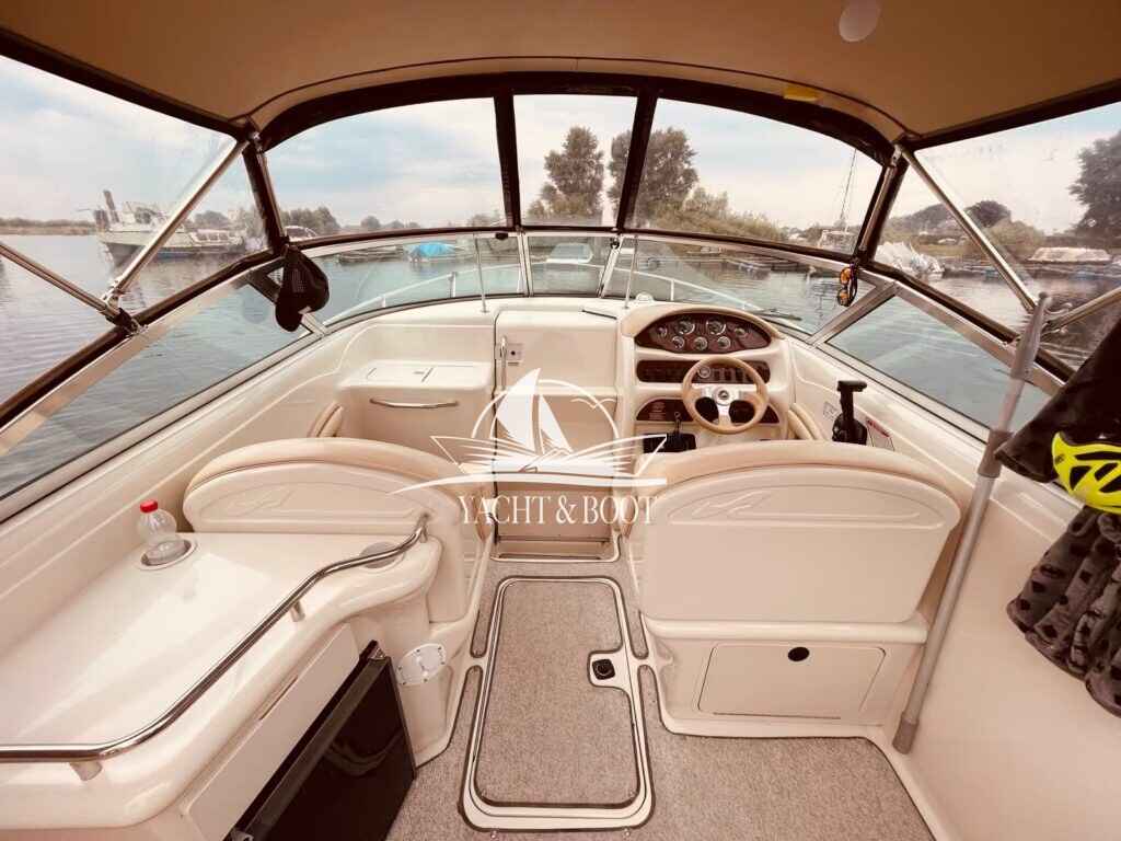 Motorboot Sea Ray 260 Overnight