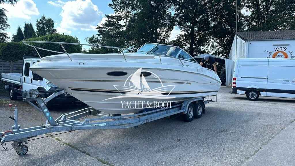 Motorboot Sea Ray 260 Overnight