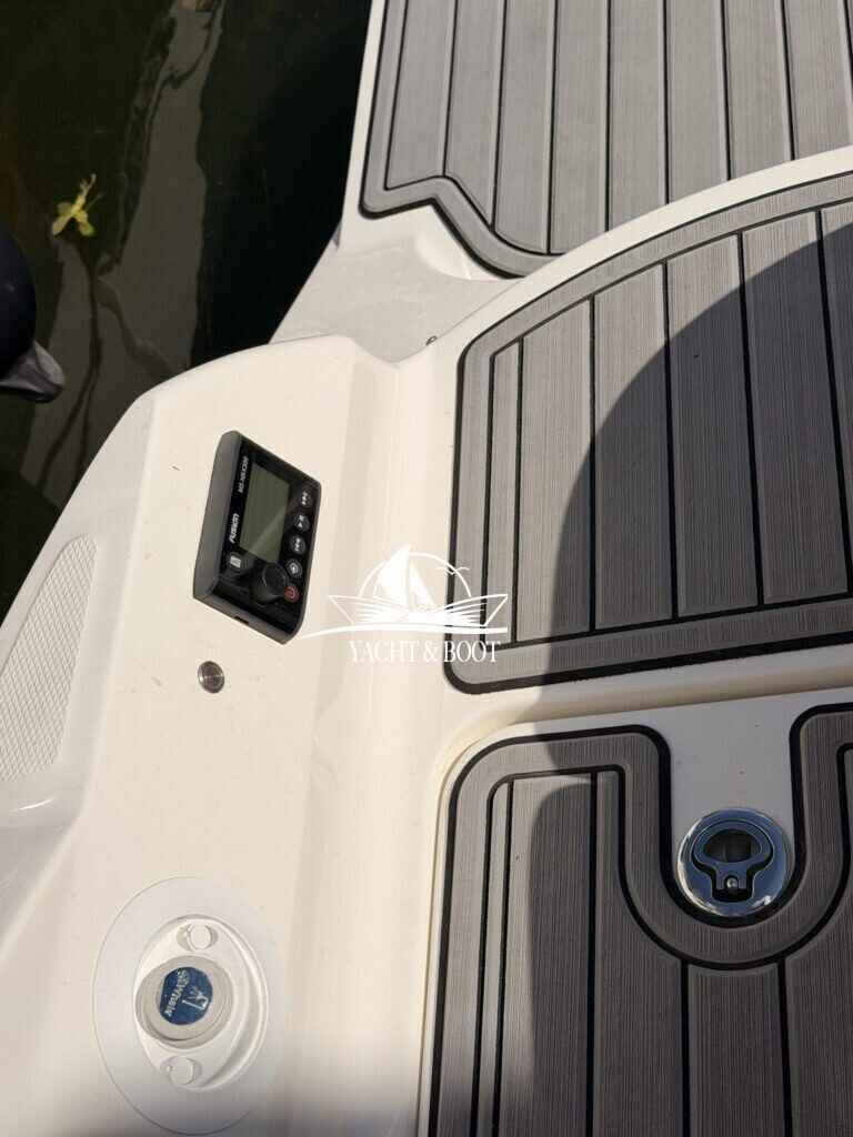 Motorboot Sea Ray 270 SDX