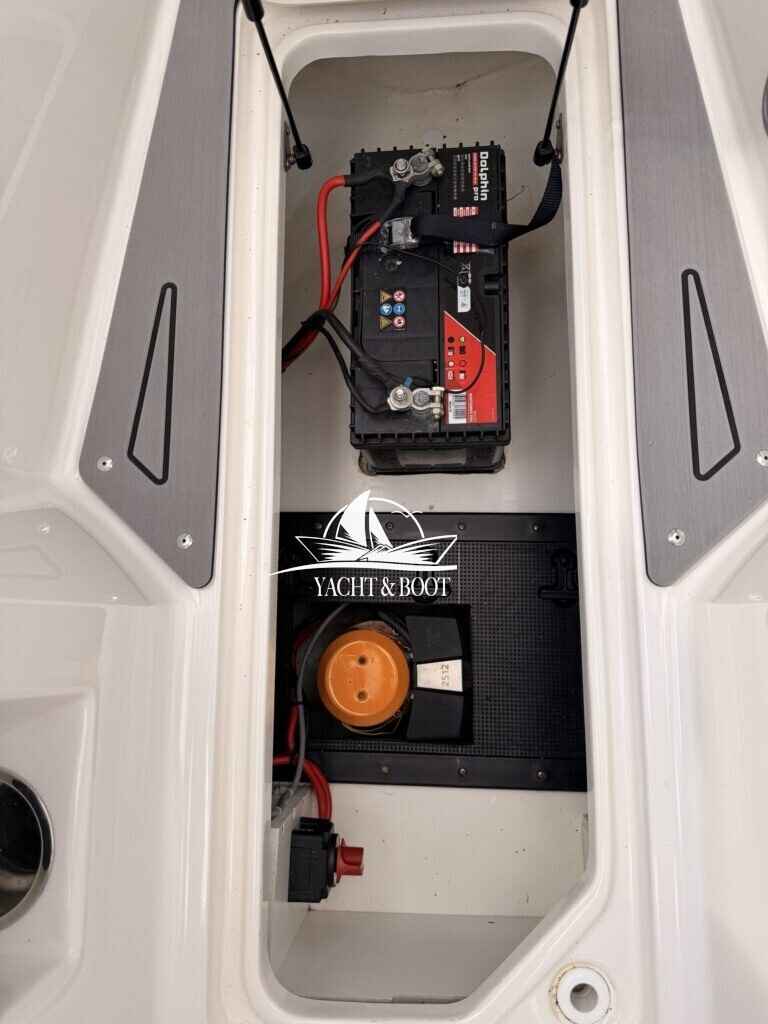 Motorboot Sea Ray 270 SDX