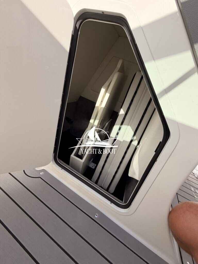Motorboot Sea Ray 270 SDX