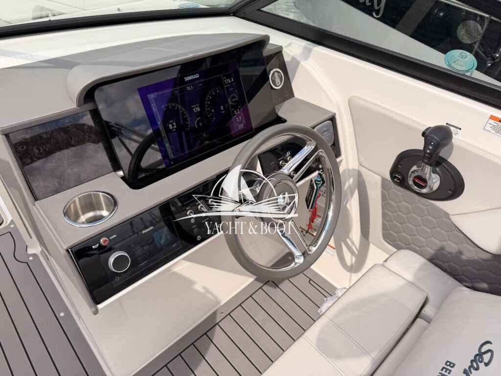 Motorboot Sea Ray 270 SDX