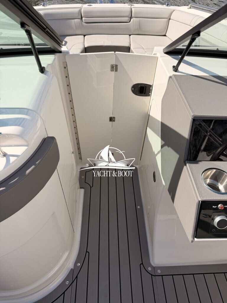Motorboot Sea Ray 270 SDX