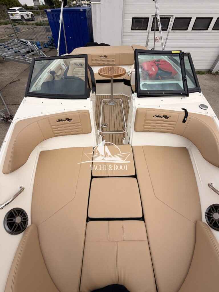 Motorboot Sea Ray 190 SPX