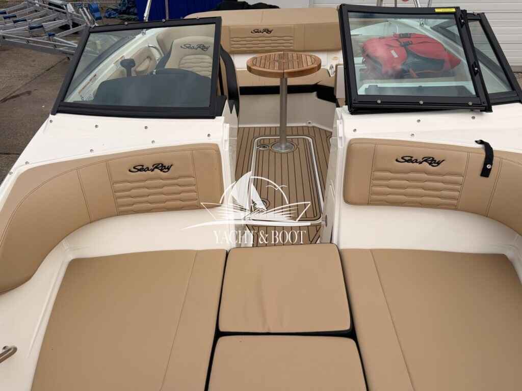 Motorboot Sea Ray 190 SPX