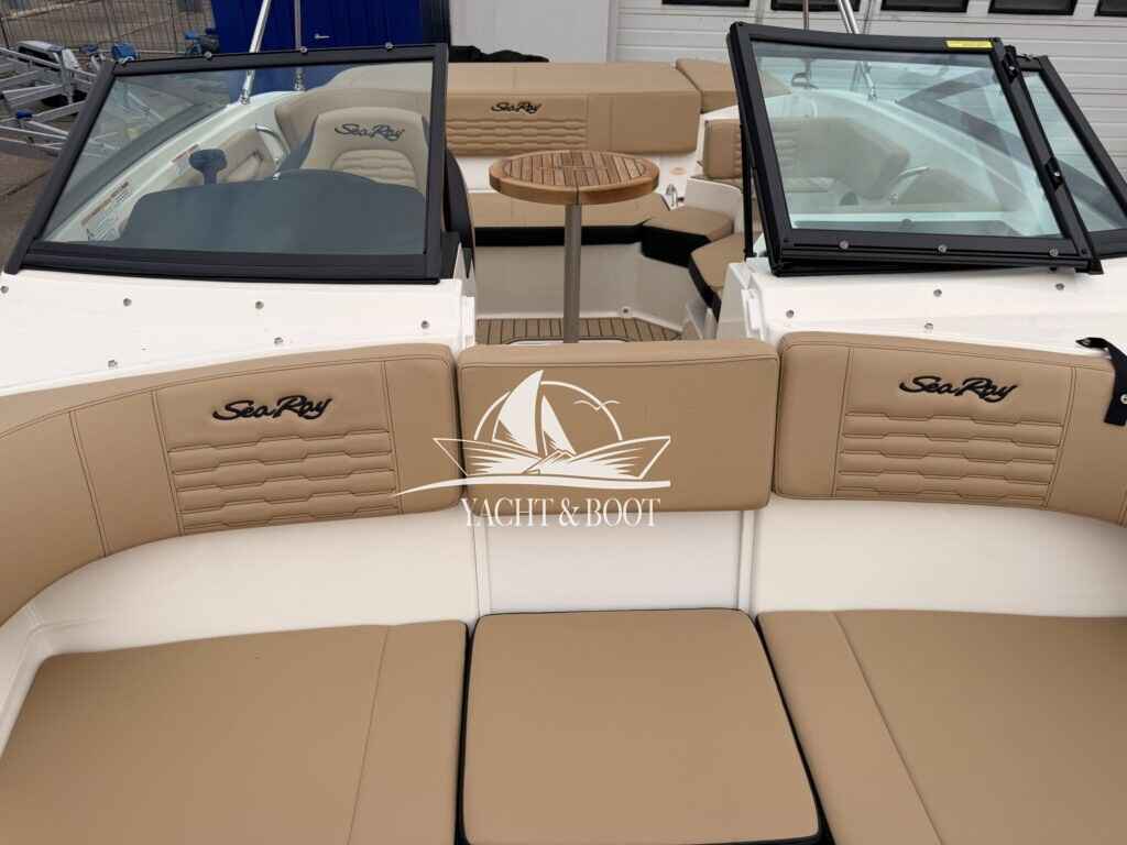 Motorboot Sea Ray 190 SPX