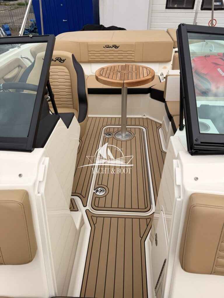 Motorboot Sea Ray 190 SPX