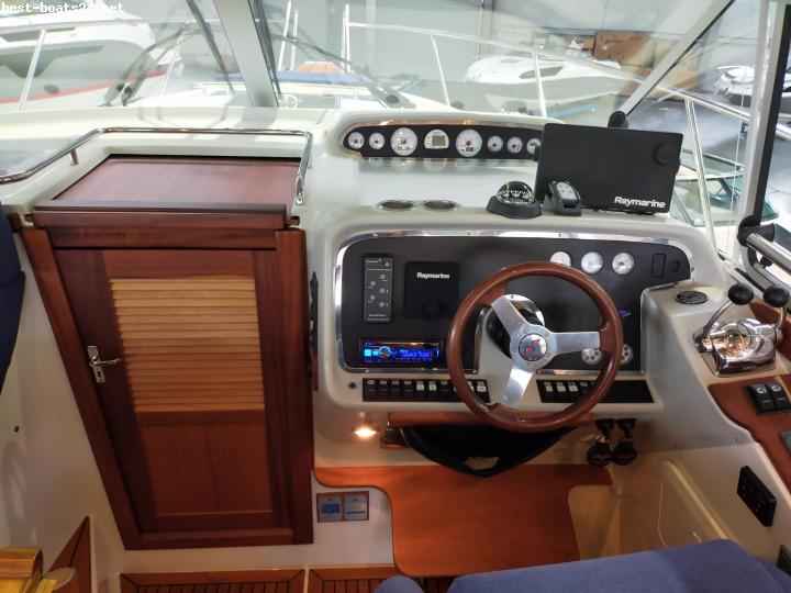 Motorboot NIMBUS NOVA 35 COUPE