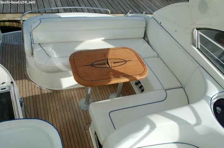 Motorboot BAVARIA 33 HT