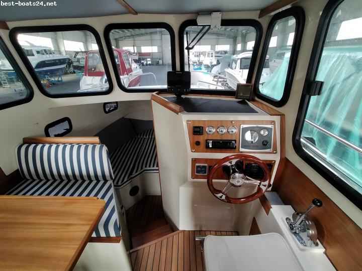 Motorboot MAZURIA MARIM 755